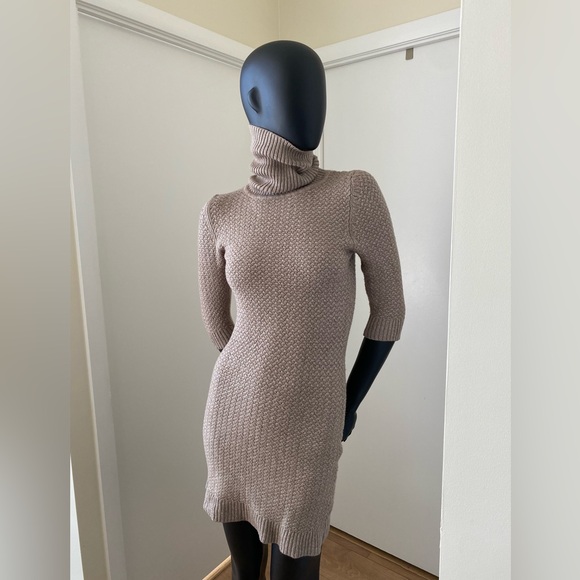 Perfect-Fit Fall Sweater dress - Picture 2 of 6